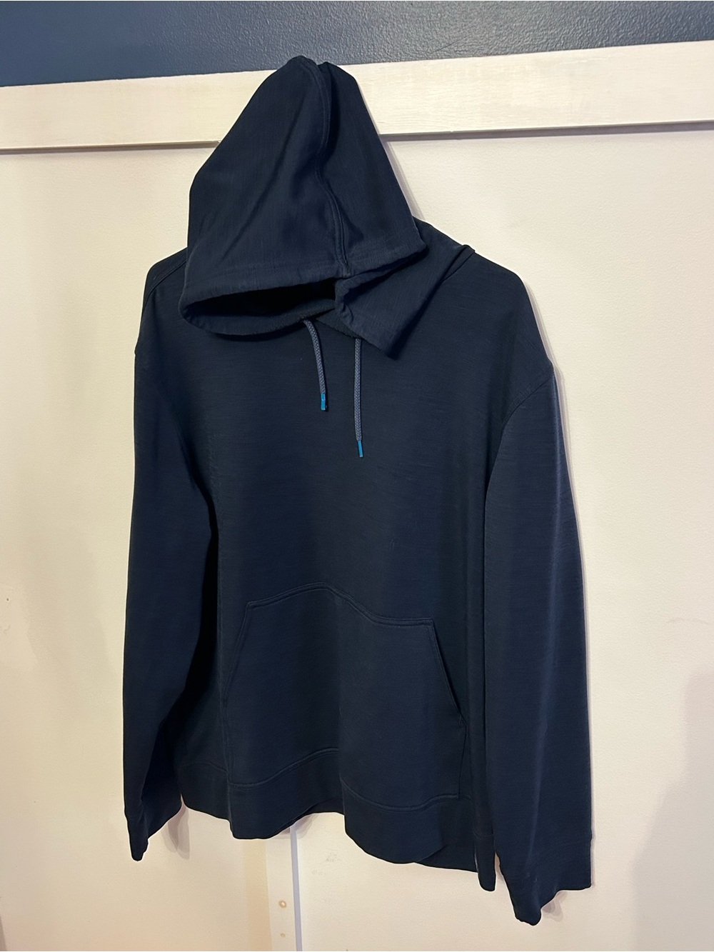 The North Face Navy Hoodie XL